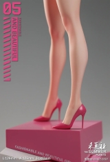 Оригинальная аниме фигурка &laquo;THE SUMMER PLANTS Studio - Summer Girlfriend Series Classmate Mari Makinami Illustrious Neon Genesis Evangelion&raquo; 