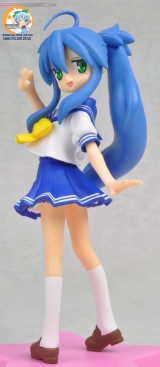 Оригінальна аніме фігурка Izumi Konata Summer Uniform Ver.