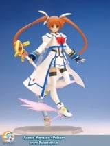 Оригинальная аниме фигурка Figma № 005 Nanoha Takamachi Barrier Jacket Ver.
