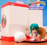 Аніме фігурка Nendoroid Snow Miku 2013: Strawberry White Kimono Ver. (GoodSmile)