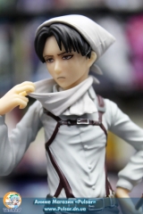 Оригинальная аниме фигурка PM Figure Levi Cleaning Ver.