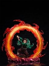 Оригинальная аниме фигурка &laquo;Demon Slayer: Kimetsu no Yaiba Mugen Train Arc Tanjiro Kamado Hinokami Kagura Hekira no Ten 1/8 Complete Figure (ANIPLEX+ Exclusive)&raquo;