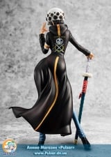 Оригинальная аниме фигурка  One Piece - Portrait of Pirates "I.R.O" Trafalgar Law ( Premium Bandai exclusive )