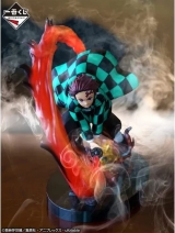 Оригинальная аниме фигурка &laquo;Ichiban Kuji Demon Slayer: Kimetsu no Yaiba -Yaiba o Furui Kokoro o Moyase- A Prize - Tanjiro Kamado Figure&raquo;