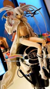 Black Rock Shooter White Edition 30 cm Medicom Toy