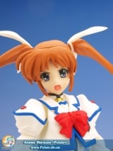 Оригинальная аниме фигурка Figma № 005 Nanoha Takamachi Barrier Jacket Ver.