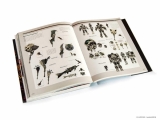 Артбук &laquo;Monster Hunter: World - Official Complete Works&raquo; [USA IMPORT]