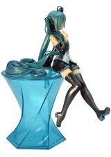 Оригинальная аниме фигурка &laquo;Noodle Stopper Figure Hatsune Miku Pearl Color Ver. (FuRyu)&raquo;