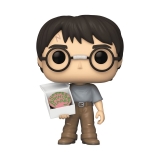 Виниловая фигурка &laquo;Funko Pop! Harry Potter - Harry Potter with Birthday Cake #174&raquo;