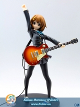Оригінальна аніме фігурка SQ Hirasawa Yui Winter Uniform ver.
