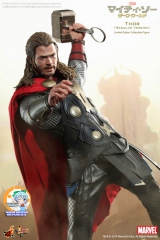 Оригинальная Sci - Fi фигурка Movie Masterpiece Mighty Thor Dark World 1/6 Scale Figure - Thor [Regular Edition](Provisional Preorder)