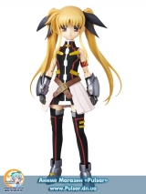 Оригинальная аниме фигурка Real Action Heroes No.661 RAH Fate Testarossa Blaze Form