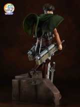 Attack on Titan - Levi 1/7 Complete Figure
