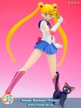 Оригінальна аніме фігурка S. H. Figuarts - Sailor Moon