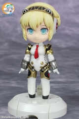 Оригинальная аниме фигурка  Nanorich VC - Persona 4 The Ultimate in Mayonaka Arena: Aigis -Heavy Arms ver.- Posable Figure