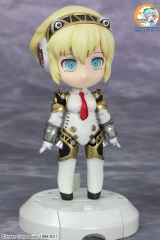 Оригинальная аниме фигурка  Nanorich VC - Persona 4 The Ultimate in Mayonaka Arena: Aigis -Heavy Arms ver.- Posable Figure