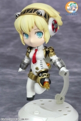 Оригинальная аниме фигурка  Nanorich VC - Persona 4 The Ultimate in Mayonaka Arena: Aigis -Heavy Arms ver.- Posable Figure