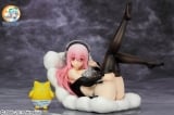 Оригінальна аніме фігурка VC! - Super Sonico Bikini & Sofa ver. Black Color 1/7 Complete Figure