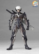 Оригинальная Sci-Fi фигурка Revoltech Yamaguchi No.140 METAL GEAR RISING REVENGEANCE - Raiden