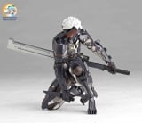 Оригинальная Sci-Fi фигурка Revoltech Yamaguchi No.140 METAL GEAR RISING REVENGEANCE - Raiden