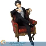 Оригинальная аниме фигурка  Real Action Heroes No.697 RAH Attack on Titan - Levi (Suits Ver.)