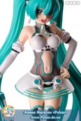 Оригинальная аниме фигурка Hatsune Miku Racing 2012 ver.