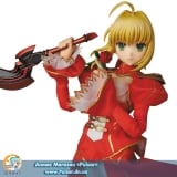 Оригинальная аниме фигурка  Real Action Heroes No.713 RAH Fate/EXTRA - Saber Extra