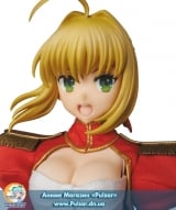 Оригинальная аниме фигурка  Real Action Heroes No.713 RAH Fate/EXTRA - Saber Extra