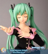 Оригинальная аниме фигурка Real Action Heroes - Hatsune Miku -Project DIVA F- Honey Whip "Standard ver." and Deluxe ver.