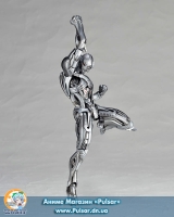 Оригинальная Sci-Fi  фигурка Figure Complex MOVIE REVO Series No.002 "The Avengers: Age of Ultron" Ultron