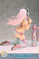 Оригінальна аніме фігурка Super Sonico with Macaron Tower 1/7 Complete Figure