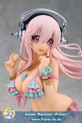 Оригинальная аниме фигурка Super Sonico with Macaron Tower 1/7 Complete Figure