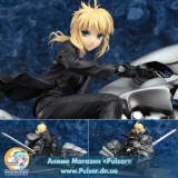 Оригинальная аниме фигурка Fate/Zero - Saber & Saber Motored Cuirassier 1/8 Complete Figure