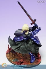 Оригинальная аниме фигурка Fate/stay night - Saber Alter -Vortigern- 1/7 Complete Figure