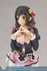 Оригінальна аніме фігурка KonoSuba 2 - Yunyun 1/8 Complete Figure
