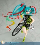 Оригинальная аниме фигурка Hatsune Miku GT Project - Racing Miku 2016: TeamUKYO Ver. 1/7 Complete Figure