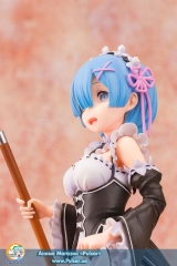 Оригинальная аниме фигурка Re:ZERO -Starting Life in Another World- Rem 1/7 Complete Figure