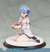 Оригинальная аниме фигурка Re:ZERO -Starting Life in Another World- Rem Birthday Cake Ver. 1/7 Complete Figure