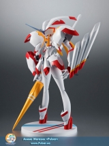 Оригинальная аниме фигурка  Robot Spirits -SIDE FRANXX- Strelizia "DARLING in the FRANXX"