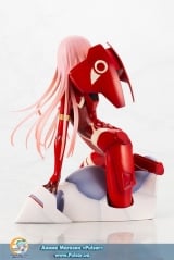 Оригинальная аниме фигурка DARLING in the FRANXX - "Zero Two" 1/7 Complete Figure