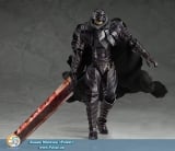 Оригинальная аниме фигурка figma Berserk Guts Berserker Armor ver. Repaint Skull Edition