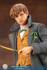 Оригинальная sci-fi фигурка ARTFX+ Fantastic Beasts the Crimes of Grindelwald - Newt Scamander 1/10 Complete Figure