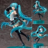 Оригинальная аниме фигурка &laquo;Character Vocal Series 01 Hatsune Miku V4 CHINESE 1/8 Complete Figure&raquo;