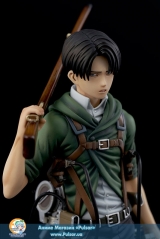 Оригинальная аниме фигурка BRAVE-ACT Attack on Titan Levi -ver.2A- 1/8 Complete Figure