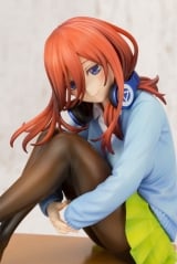 Оригинальная аниме фигурка &laquo;The Quintessential Quintuplets Miku Nakano 1/8 Complete Figure&raquo;