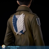 Оригинальная аниме фигурка Attack on Titan Levi coat style Complete Figure