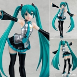 Оригінальна аніме фігурка  POP UP PARADE Character Vocal Series 01 Hatsune Miku Complete Figure