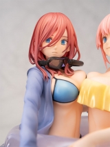 Оригинальная аниме фигурка &laquo;The Quintessential Quintuplets Ichika Nakano & Miku Nakano 1/7 Complete Figures&raquo;