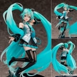 Оригинальная аниме фигурка &laquo;Hatsune Miku Chronicle 1/7 Complete Figure&raquo;