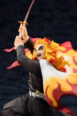 Оригинальная аниме фигурка &laquo;Demon Slayer: Kimetsu no Yaiba Kyojuro Rengoku 1/8 Complete Figure&raquo;